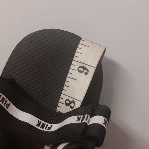 PINK by Victoria's Secret Barefoot Earthwalking Velcro Comfort sandal 6-6.5us - Picture 11 of 12